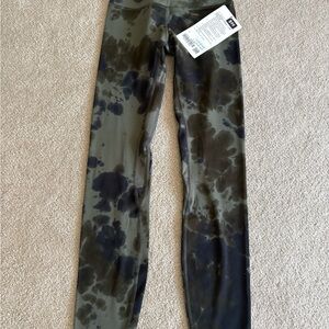 Lululemon Align Pant HR 25” Size 2 Diamond Dye Army Green Dark Olive NWT